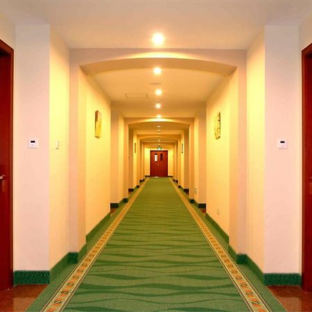 Greentree Inn Beijing Changping District Beiqijia Future Science & Technology City Business Hotel Buitenkant foto
